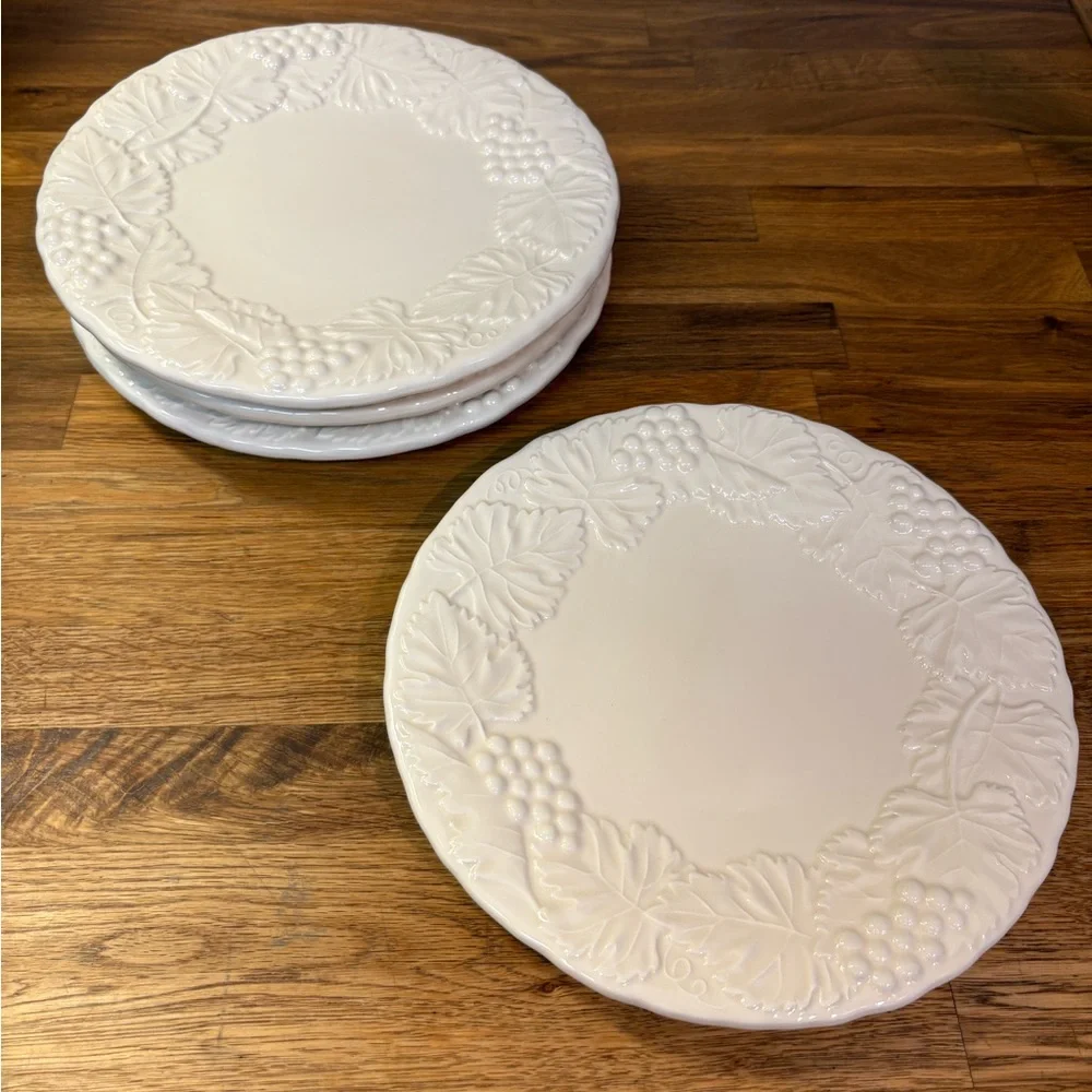 Four (4) white Williams-Sonoma Salad/Dessert plates